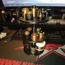 Vape tank stand