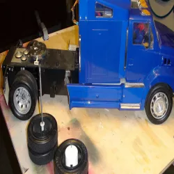 Wheel adapter for Hua Peng Ford Aeromax 1:14 (not Tamiya) Tractor Truck