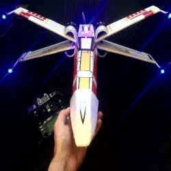 X WING RC depron  Tête R2D2 et canon en pla