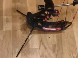 Compound bow stand