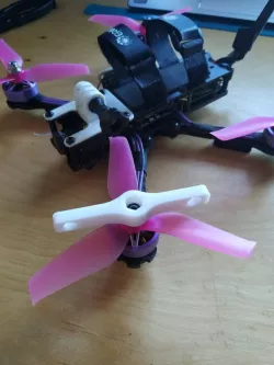 Drone propeller bolt remover