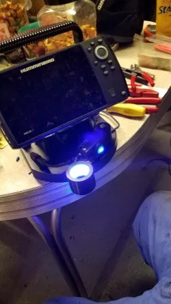 hummingbird fish finder arm for a uv light
