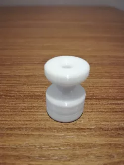 Isolante elettrico (ceramico)