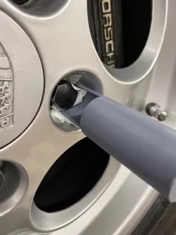 Lug Nut Well Cleaner