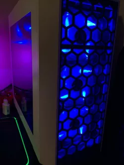 Masterbox 5 front panel
