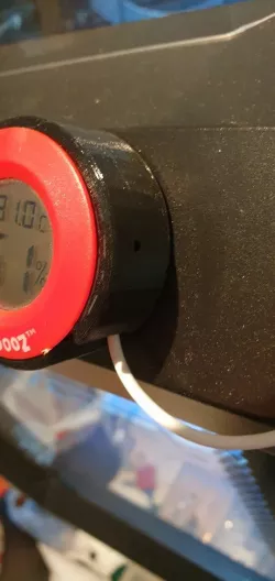 Thermometer & Humidity gauge Holder - Krabooz