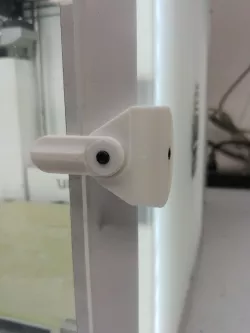 Ultimaker 2 Door Latch