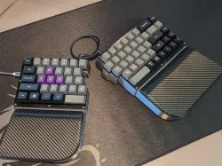 Quefrency Ergonomic Bases w/ Palm Rest