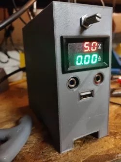 Small Bench Top Power Supply