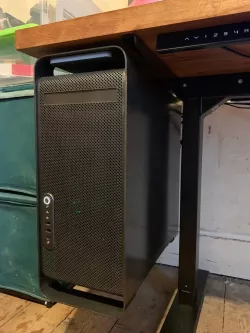 G5 / Mac Pro undertable mount