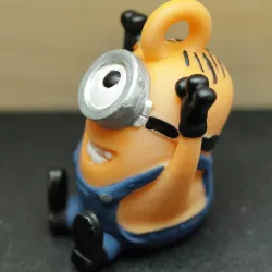 Happy Minion key chain