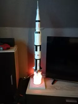 Revell 1:144 Saturn V Lamp