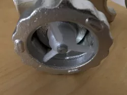 Westmark size 10 mincer spindle centering