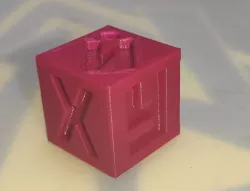 XYZ (xyi) 20mm calibration cube