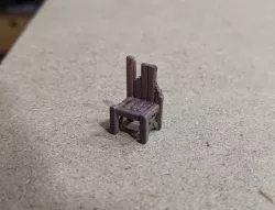 Broken Chair (28mm/Heroic scale)