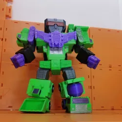 Devastator Q-style Transformers 