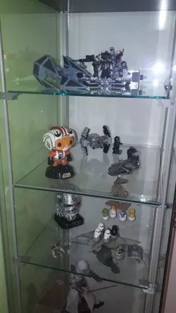Ikea Detolf additional shelf clips