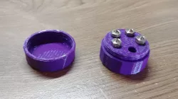 Nozzle Container