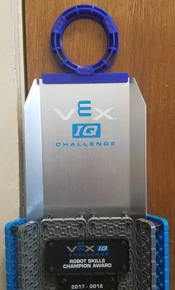 Vex IQ RINGMASTER Trophy Topper