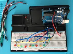 Arduino Uno/Mega/Nano breadboard holder (Remix)