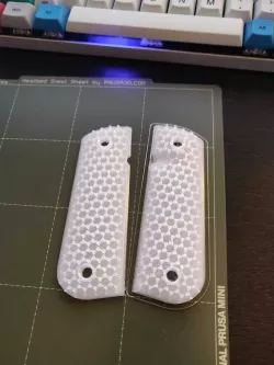 High Texture Bobtail 1911 Grips