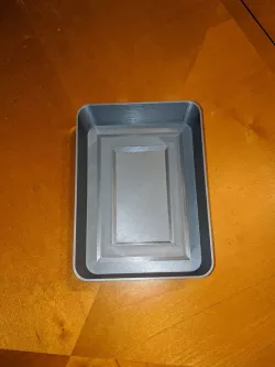 Tile tray for games like Azul or Scrabble