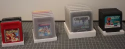 Universal (game) cartridge holder