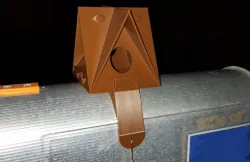US-mailbox-mounting-base for Refugee Birdhouse