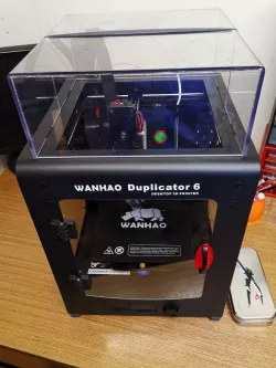 Wanhao Duplicator 6 Door Stop with Logo