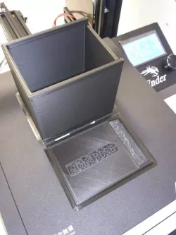 BATTERY BOX - CAJA PILAS NCR 1865B