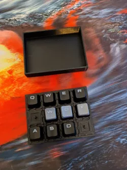 Corsair MX Key Cap Organizer (Holds 12 keycaps)