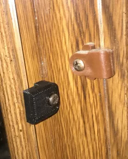 Curio Cabinet Glass Clip