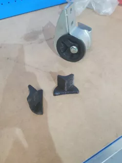 Fortwo 450 Rear Engine Mounts Insert