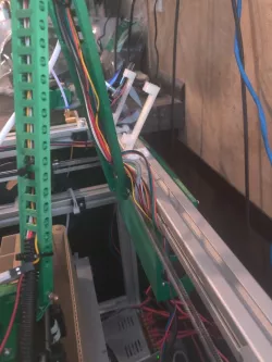 Hypercube EVO service arm
