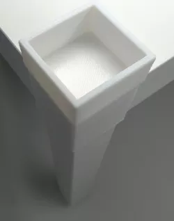 Lack Stacker