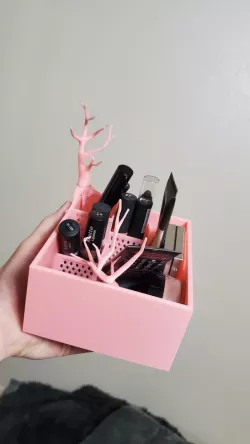 Makeup Box