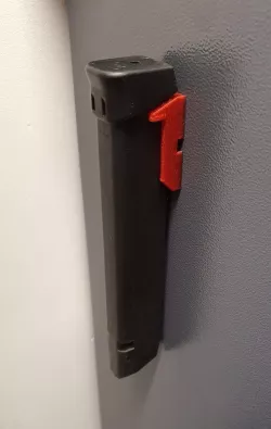 Modular Magnetic Magazine Holder