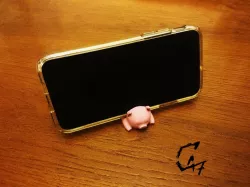 Piggy Phone Stand