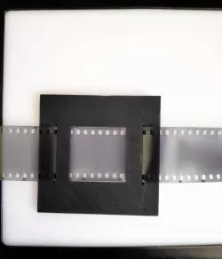 120 and 35mm film scanning mask