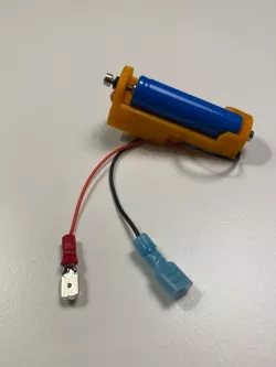 3.7V AA li-ion battery holder w USB chargermodule