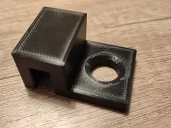 Aquarium holder for PH probe