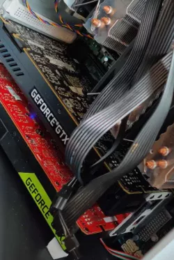 Bracket for dual NVIDIA GTX 1080TI (blower cooler)