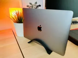 MacBook Vertical Stand