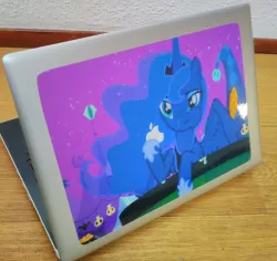 Princess Luna laptop skin
