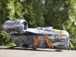 Razor Crest The Mandalorian Screen accurate
