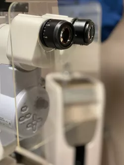 slit lamp cough shield