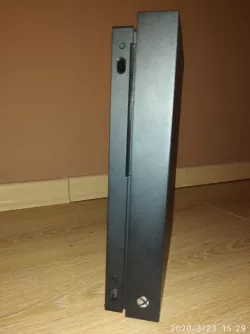 Xbox one x base 