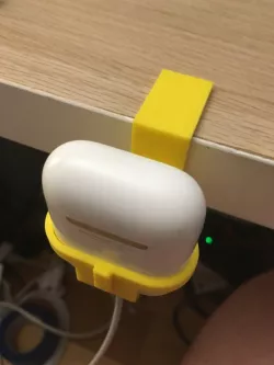 Airpod edge table stand 