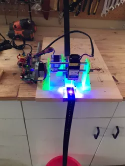 Elastic Buttonhole Laser Rig