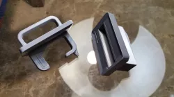Door opener / button pusher, with cover-case / gancho para picaporte y pulsador, con funda